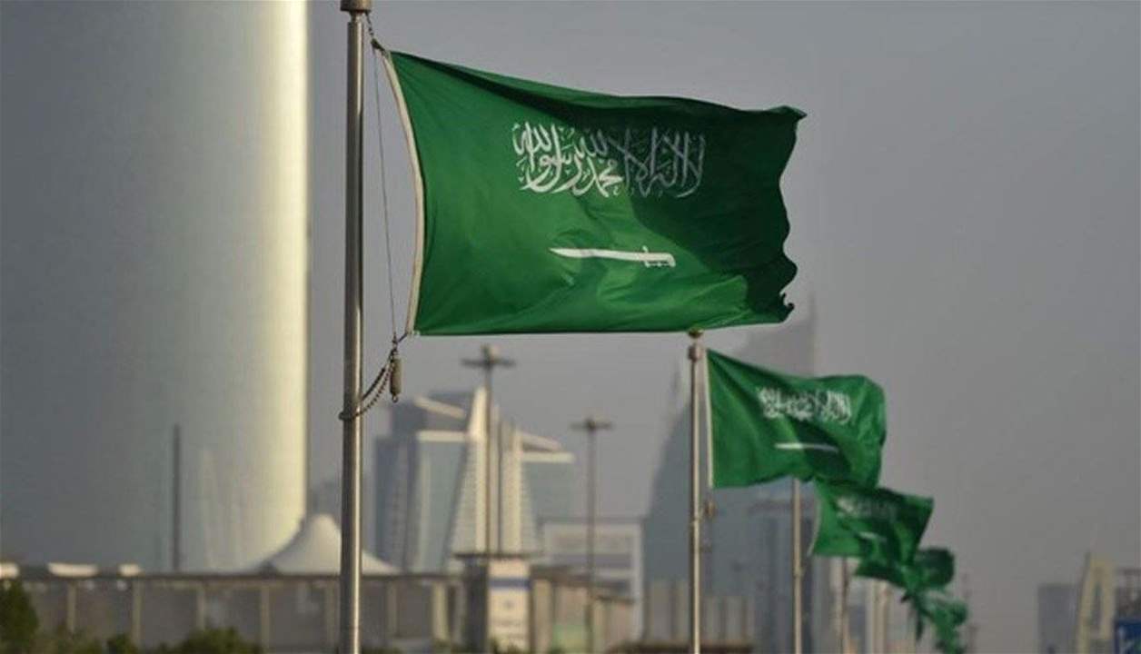 السعودية تمدّد خفض إنتاج النفط بمعدل مليون برميل يوميًا حتى نهاية السنة