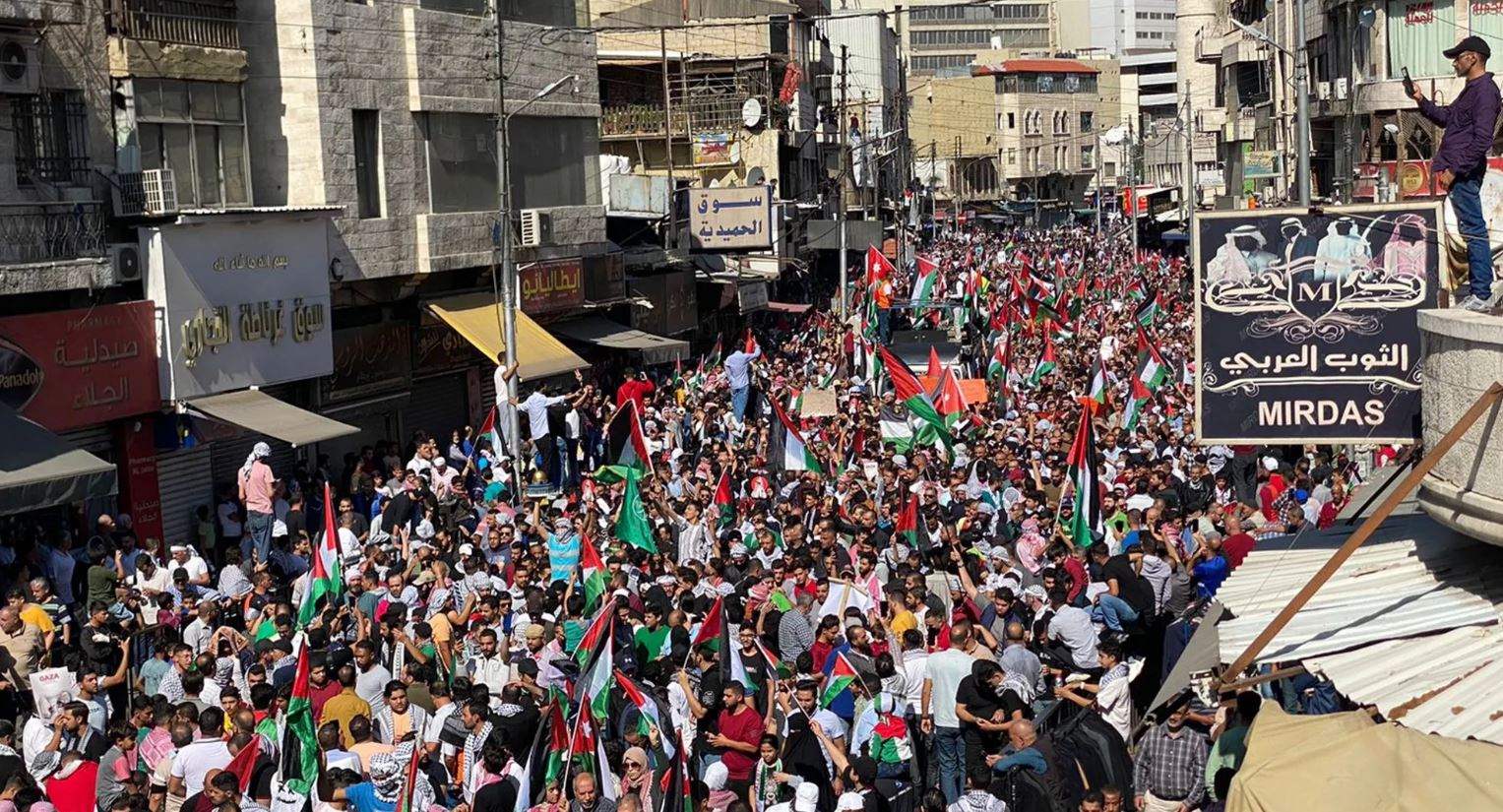 مظاهرات واسعة تعم الأردن دعماً لغزة 