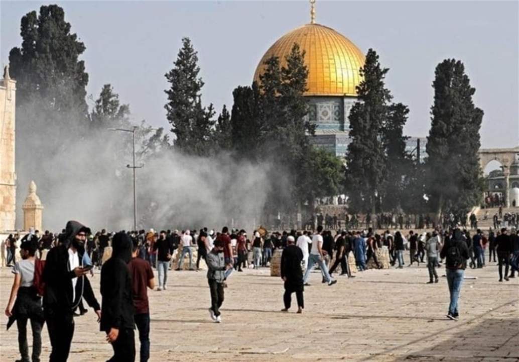إعلام العدو عن قرار منع الفلسطينيين دخول المسجد الاقصى: &quot;أخطر قرار تتخذه حكومة الفظائع&quot;