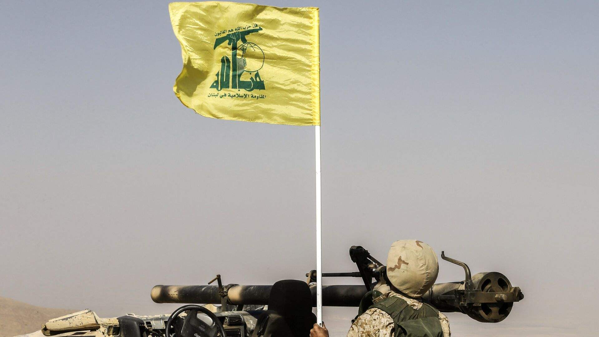 بعشرات الصواريخ... حزب الله يردّ على مجزرة الهبارية 