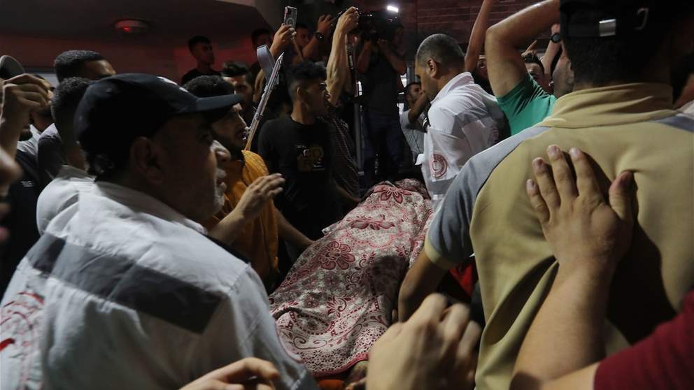 غزة.. قتلى وجرحى بانفجار قرب السياج الفاصل مع إسرائيل 