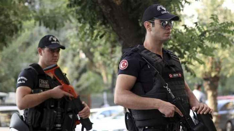 السلطات التركية فتحت تحقيقاً قضائياً بالهجوم في أنقرة وأصدرت أمراً بمنع البث والنشر بخصوص الهجوم
