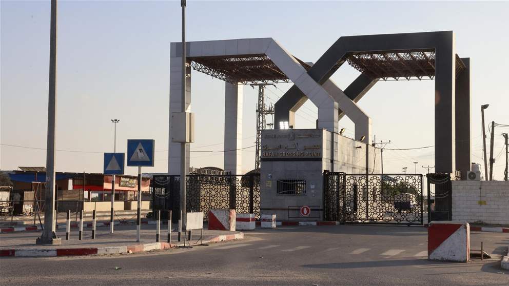 فتح معبر رفح لمرور الأجانب وتحرك قافلة جرحى من غزة