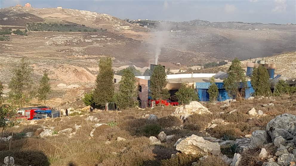 مراسل الجديد : عدوان اسرائيلي فجر اليوم استهدف معملا للالمينيوم على طريق تول - الكفور في النبطية