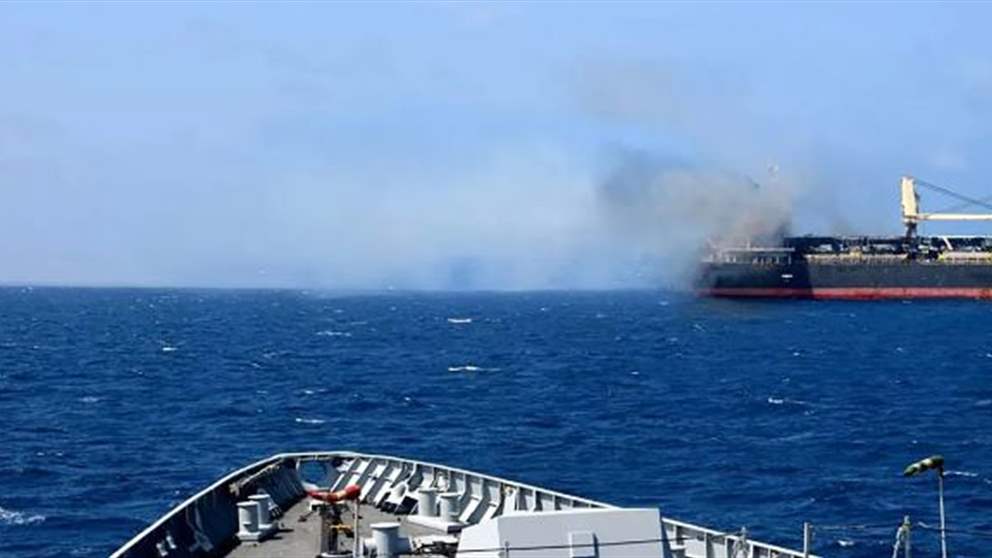 اليمن.. سقوط صاروخ قرب سفينة جنوب غربي عدن 