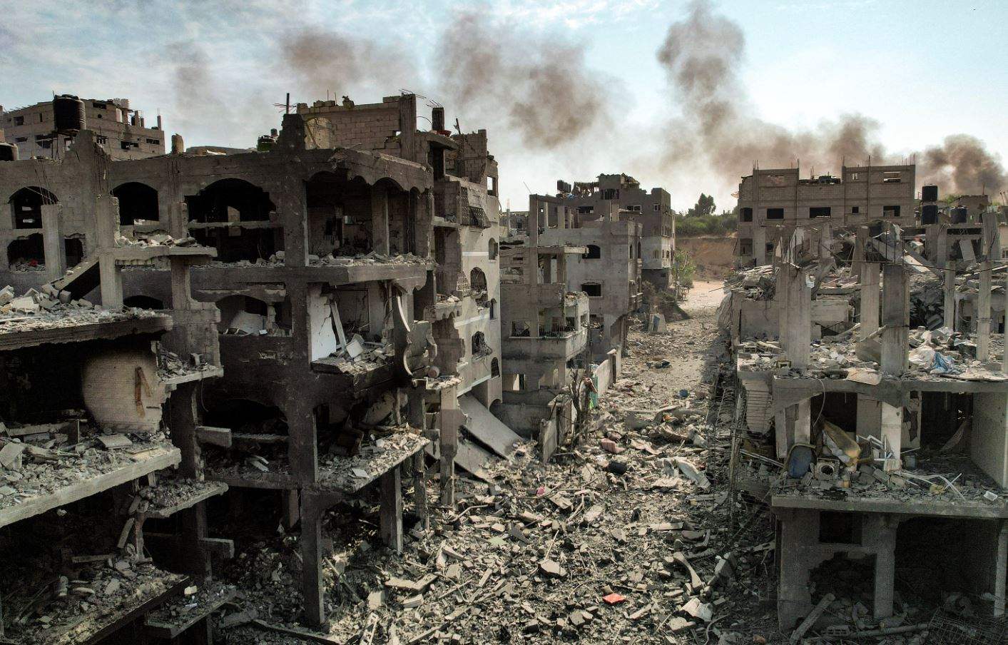 حصيلة جديدة للشهداء والإحتلال إرتكب أكثر من 900 مجزرة بغزة