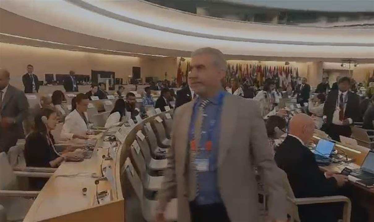 بالفيديو - انسحاب وزير العمل مصطفى بيرم والوفد المرافق عند بدء كلمة مندوب &quot;اسرائيل&quot; خلال مؤتمر العمل الدولي في جنيف 