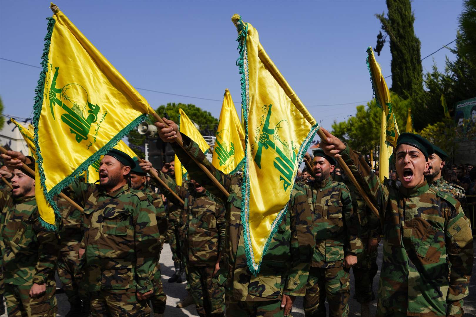 رداً على إعتداء البقاع وبعشرات الصواريخ.. عملية لـ حزب الله وبيان 
