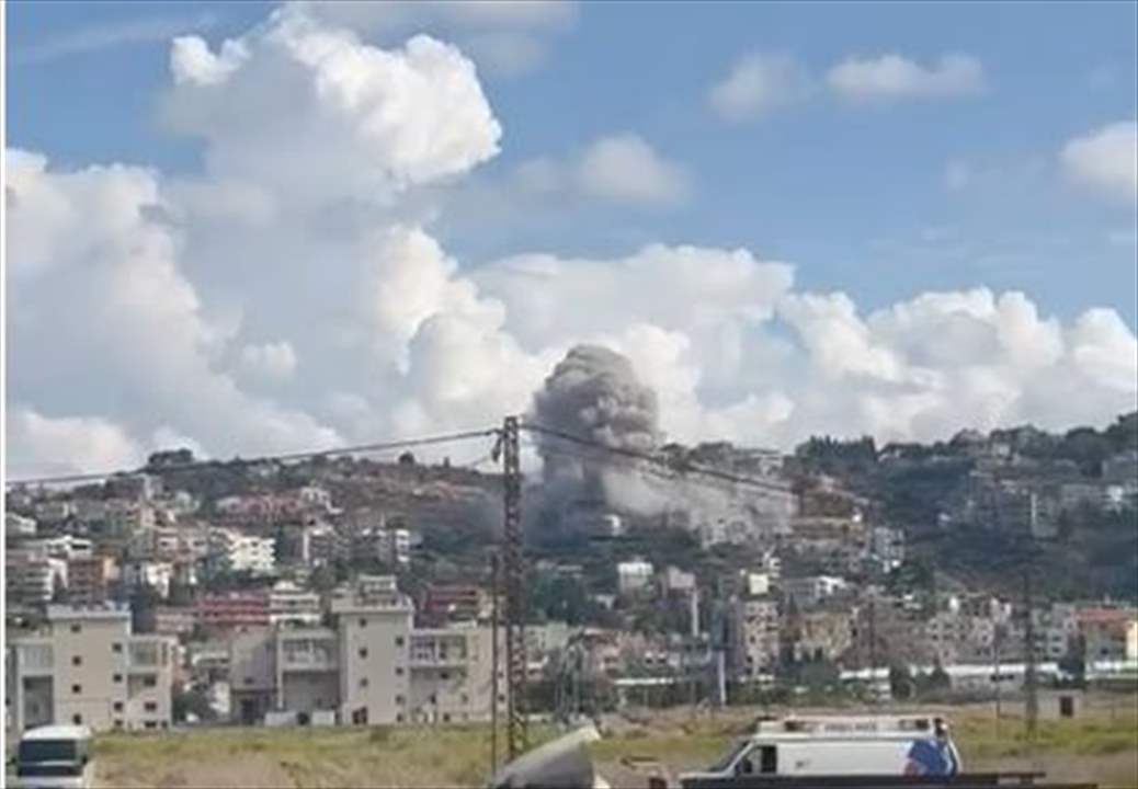 بالفيديو- غارة على بلدة الغازية في منطقة الزهراني جنوب لبنان 