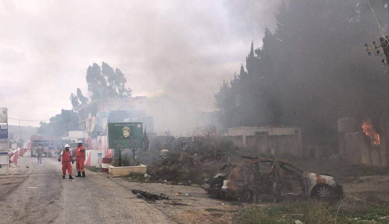 من مكان إستهداف حاجز الجيش اللبناني (العامرية) بين صور والناقورة بالقذائف المدفعية  