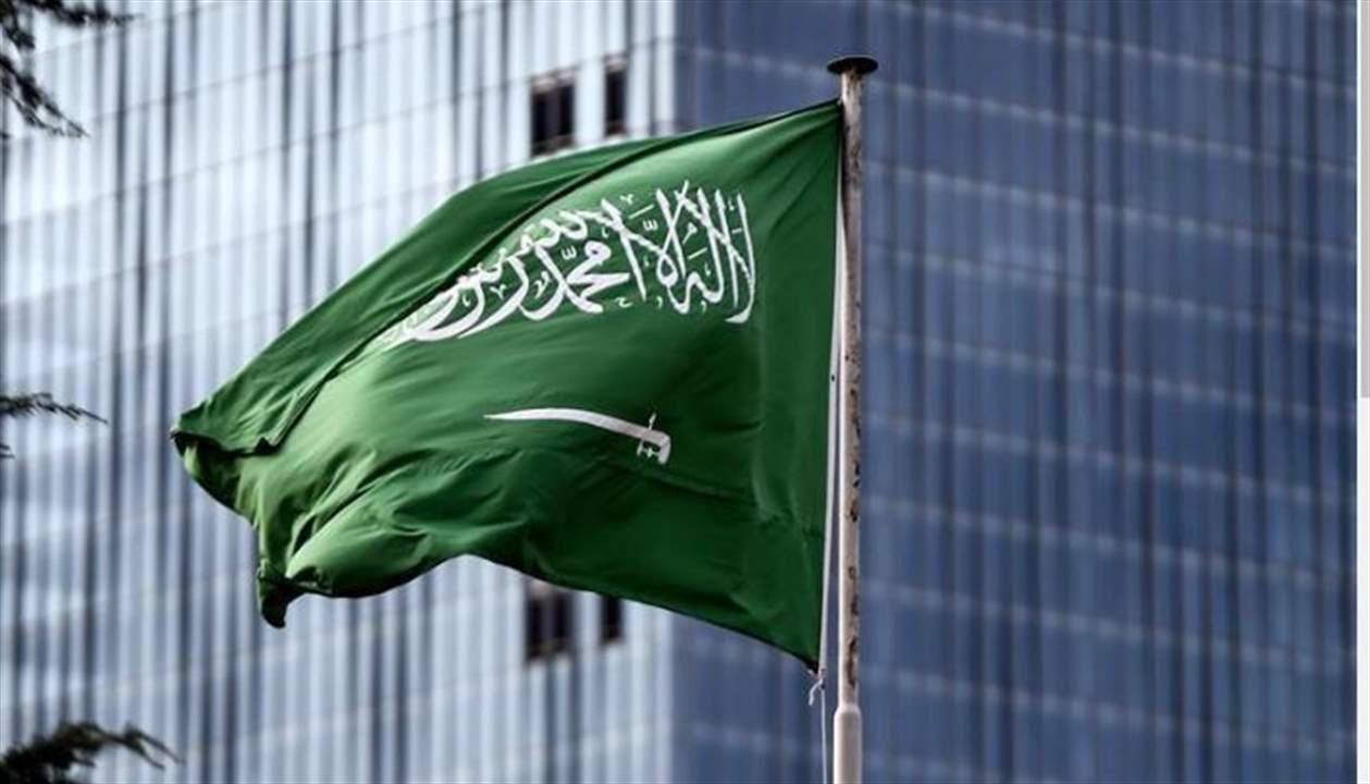 السعودية تدعو إلى حماية سوريا من الفوضى والانقسام 