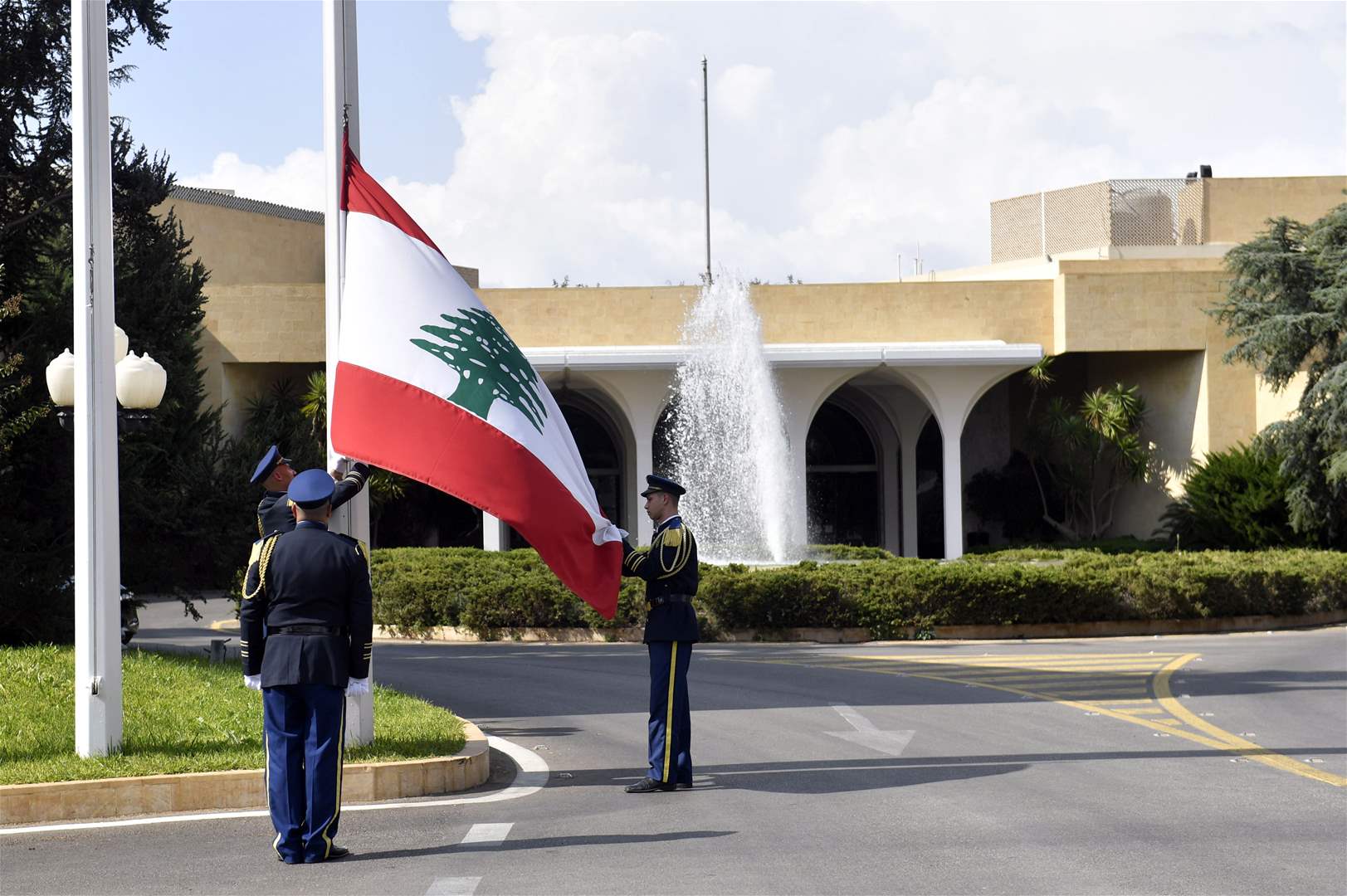 في الديار - المرشحون للرئاسة: أسماء بارزة تتقدّم وأخرى تفتقر للتوافق 