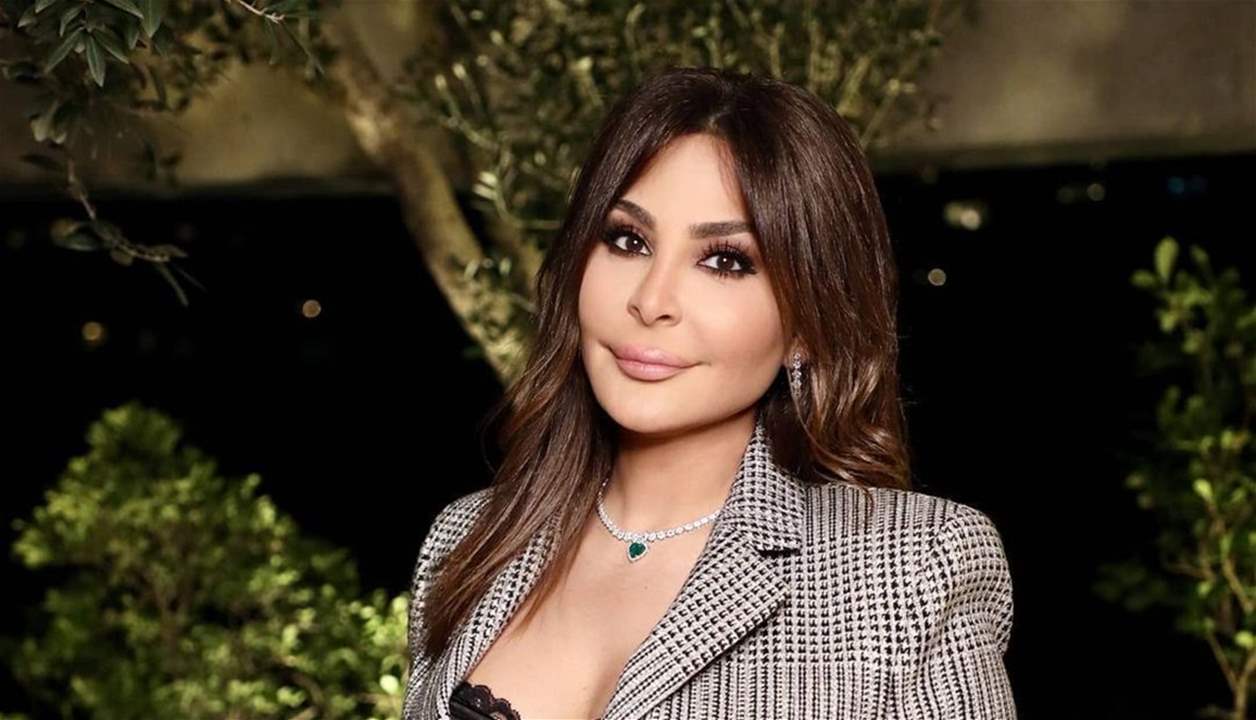 اليسا ترفع شعار &quot;القوات اللبنانية&quot; على المسرح وتعلق: ع راس السطح!