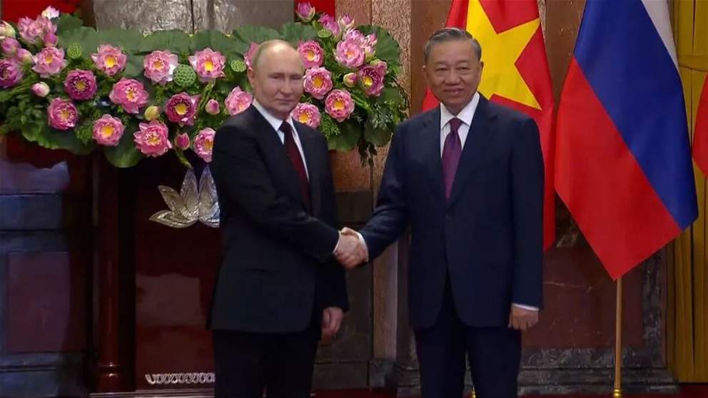 بوتين يصل إلى قصر هانوي.. وبدء المحادثات مع نظيره الفيتنامي