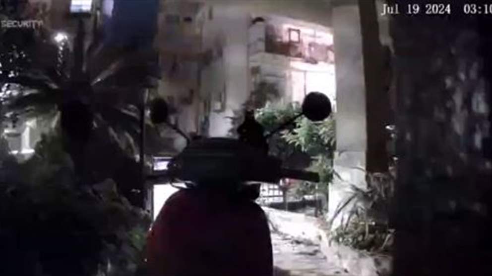 بالفيديو - كاميرا مراقبة توثق لحظة وقوع انفجار في تل أبيب 