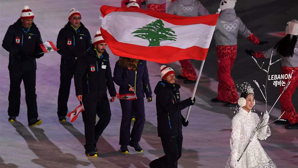 لحظة دخول بعثة لبنان إلى أولمبياد باريس 